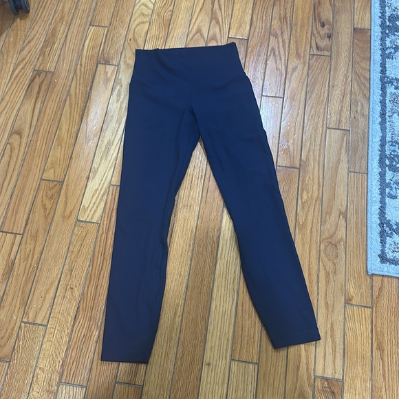 Lululemon ribbed navy align pant  25” NWOT - Picture 6 of 7